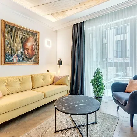 Happy Presidential, Self Check-in, Parking In The Underground Garage Apartman Vilnius