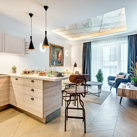 Happy Presidential, Self Check-in, Parking In The Underground Garage Apartment Vilnius